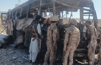 Pakistan 331 əfqan hərbçinin öldüyünü açıqlayıb