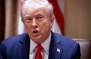 CENTCOM: Трамп приказал, военные «наносят сокрушительные удары» видео