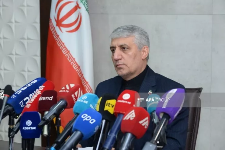 İranın Azərbaycandakı səfiri mətbuat konfransı keçirir - YENİLƏNİB