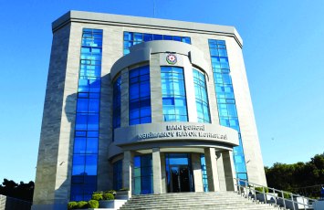 “Qadınsan, otur yerində...” – Nərimanov Məhkəməsində GƏRGİN proses