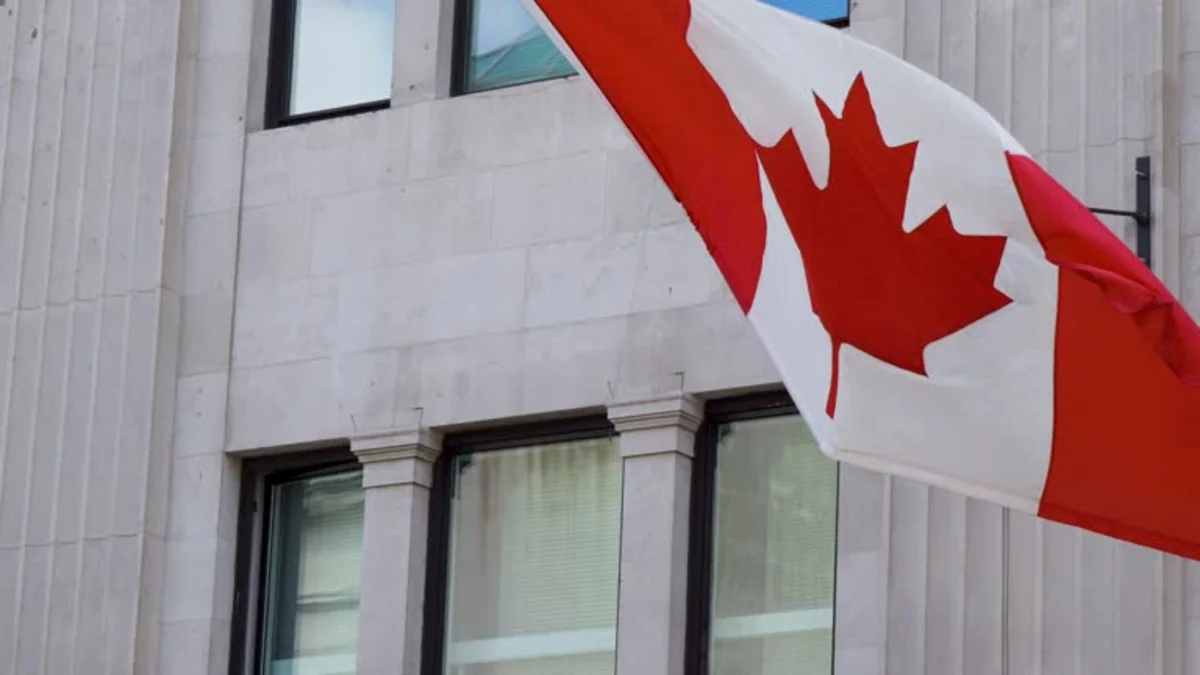 Kanada Səudiyyə Ərəbistanındakı səfirliyini bağladı