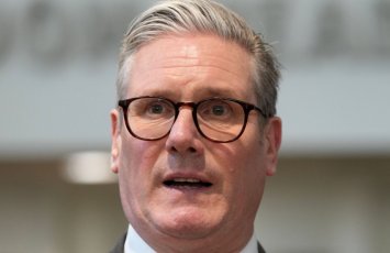 Böyük Britaniya Kiprə hərbi gəmi göndərəcək