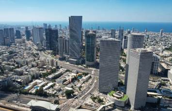 Miri Reqev: İsrailin hava məkanı çərşənbə günü açılacaq