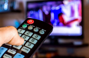 Azərbaycan telekanallarında qadağadan sonra efirlər BELƏ OLDU - VİDEO