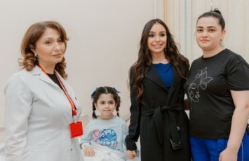 Лейла Алиева посетила Детскую клиническую больницу в Баку-ФОТО
