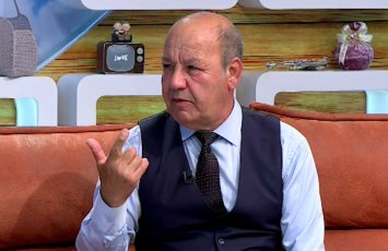 Efir qadağası qoyulduğu deyilən Əli Mirəliyev: “Adımı o siyahıya həmin müğənnilər yazdırıb, acıq çıxırlar” - FOTO+ÖZƏL