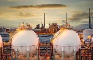 В Индии подняли цены на сжиженный газ из-за кризиса на Ближнем Востоке