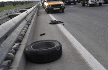 Salyanda maşın azyaşlını vurub öldürdü