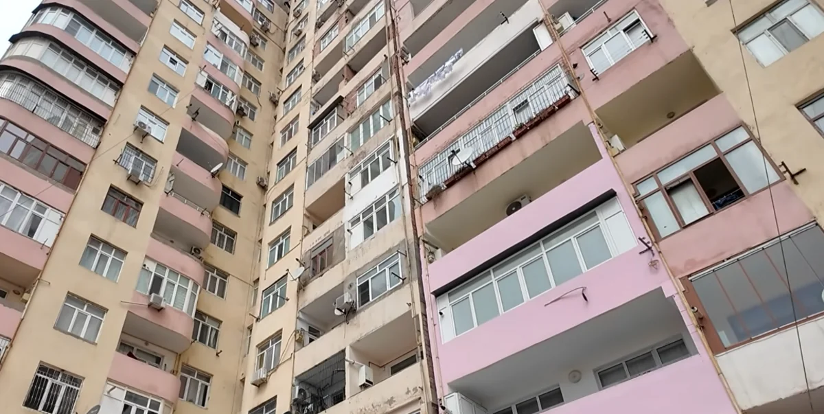 Yasamalda binanın zirzəmisi qanunsuz zəbt olunub? - Sakinlərdən ŞİKAYƏT - VİDEO