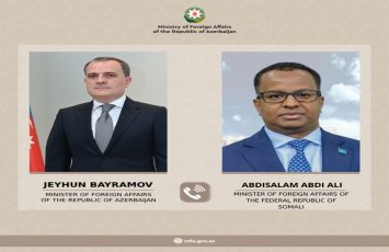 Джейхун Байрамов обсудил с сомалийским коллегой атаку иранских дронов на Азербайджан