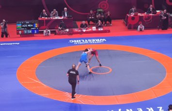 Azərbaycanın sərbəst güləşçisi Avropa çempionatında gümüş medal qazanıb