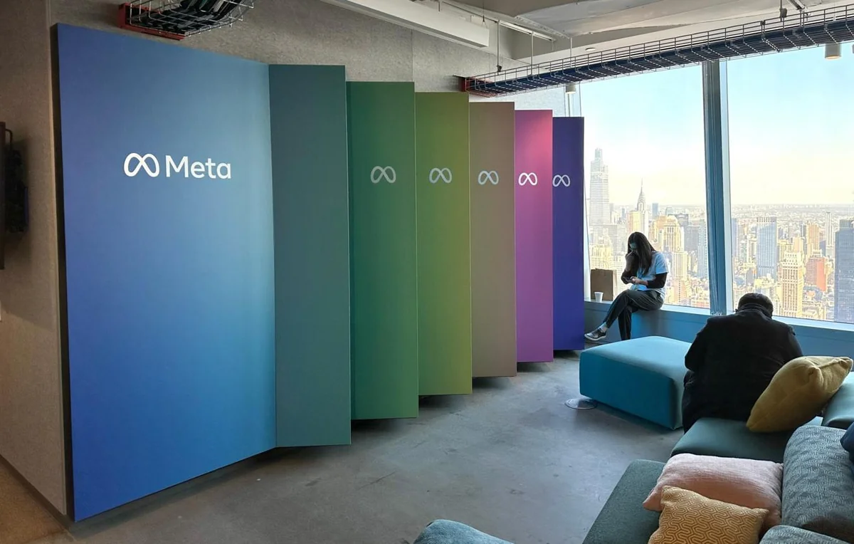 Meta готовится к крупнейшим увольнениям