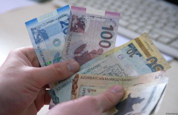 В Азербайджане выросла среднемесячная номинальная зарплата наёмных работников