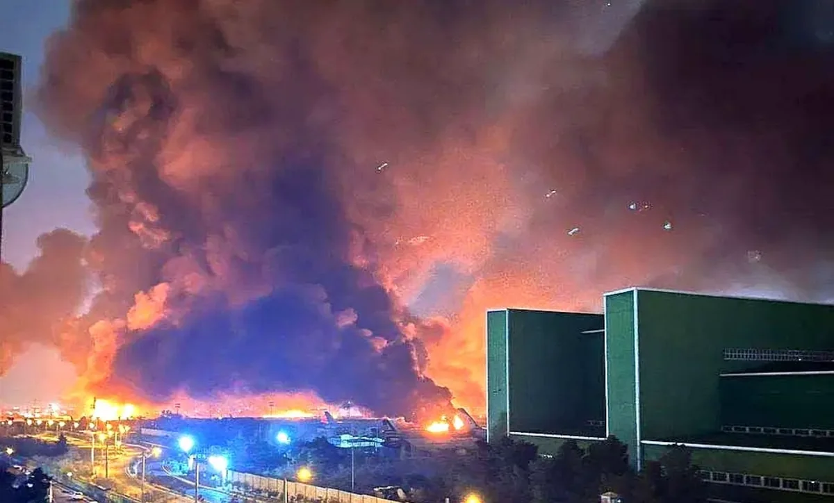Tehran yaxınlığında hava limanına zərbə endirildi: 
