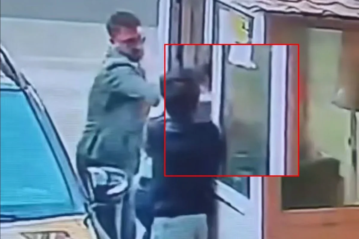 Mühafizəçisi döyülən binanın sakinləri: 