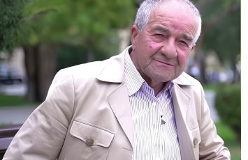 ABŞ-də fəaliyyət göstərən “Maskomania News”  Seyran Səxavətin “Alça çiçəyi” əsərini nəşr edib