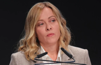 Meloni məhkəmə islahatları ilə bağlı keçirilən referendumda məğlubiyyətini etiraf edib