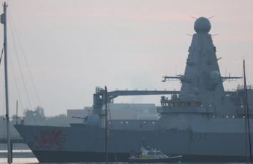 Britaniya HDQ-yə aid esmines Kiprdəki bazanı qorumaq üçün Şərqi Aralıq dənizinə gəlib