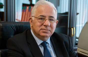 Putin azərbaycanlı alimi təltif etdi