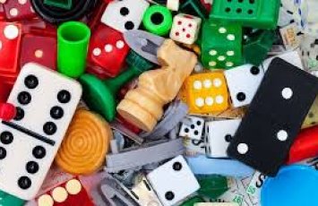 Шах и мат старению: названы лучшие настольные игры для здоровья мозга