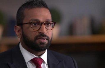 ФБР объявило $10 млн за хакеров, взломавших почту директора бюро