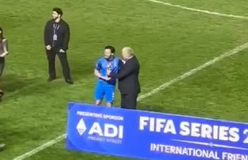 Elvin turnirin ən yaxşı oyunçusu seçildi - VİDEO