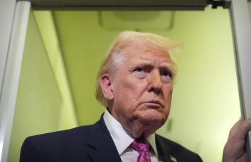 Tramp İranla danışıqlar planlarını açıqlamaqdan imtina edib