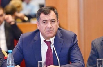 “Ermənistanın oyun meydançası daralır” — Qüdrət Həsənquliyev