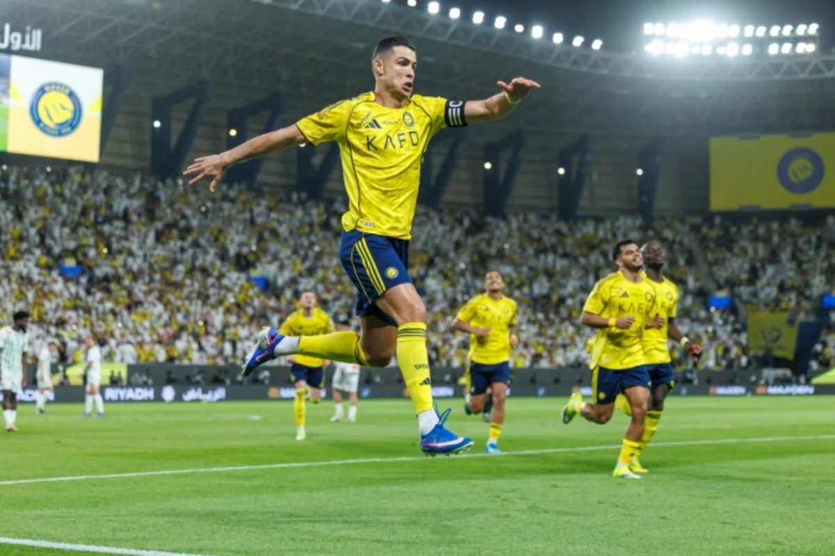 966-й и 967-й голы Роналду помогли 