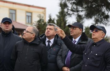 Глава МЧС осмотрел пострадавший от дождя район-ВИДЕО-ФОТО