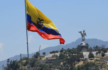 Ekvador Kolumbiyadakı səfirini müvəqqəti olaraq geri çağırır