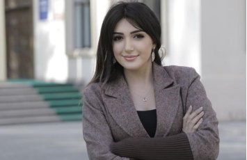 Günel Aslanova vəzifəsindən ayrıldı