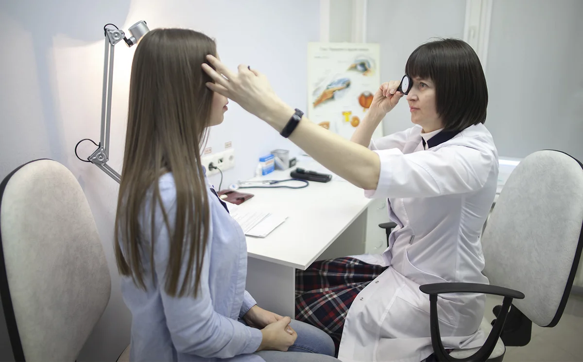 В Британии женщина определила редкую форму рака по изменению зрения