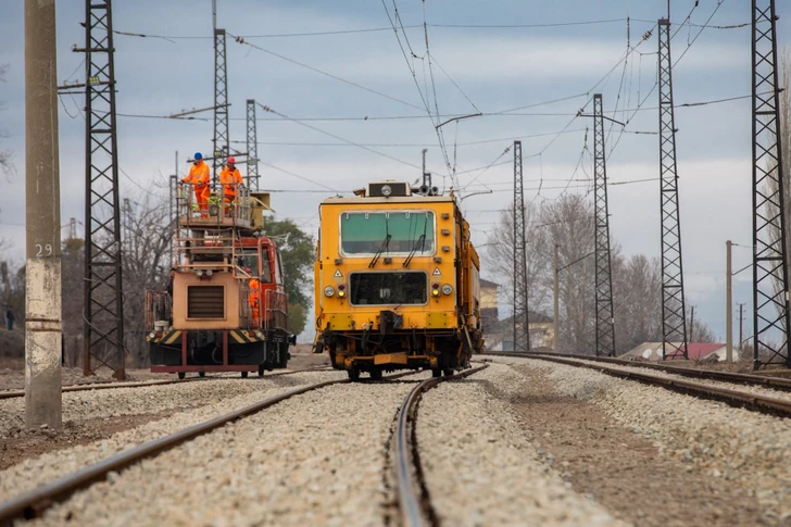 На участке ж/д Алабашлы-Гызылджа проведен капремонт