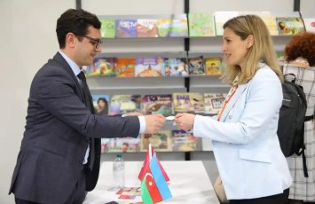 Ölkəmiz Boloniyada beynəlxalq sərgidə təmsil olunur - FOTOLAR