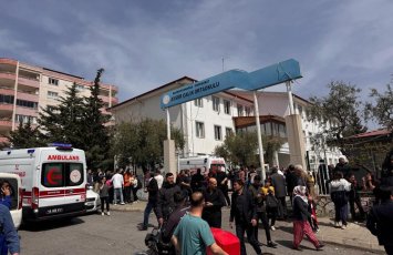 Вторая стрельба за сутки в школе Турции: растет число погибших