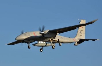Турецкая армия приняла на вооружение гаубицы Fırtına-2 и беспилотники Akıncı