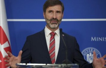 Slovakiya Ukraynaya 90 milyardlıq kreditin ayrılmasına qarşı çıxmayacaq