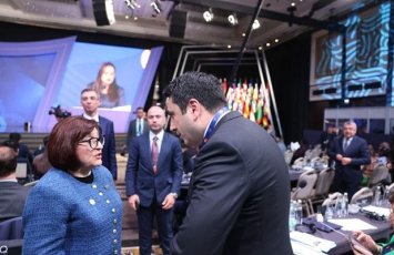 Sahibə Qafarova ilə Alen Simonyanın görüşü başlayıb - YENİLƏNİB