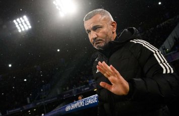 Qurban Qurbanov Elvin Cəfərquliyevi əsas komandadan qovdu - FOTO