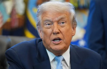 Трамп: Иран не сможет шантажировать США своими решениями по Ормузскому проливу