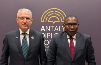 Муxтар Бабаев встретился со спецпредставителем генсека ООН по вопросам климата