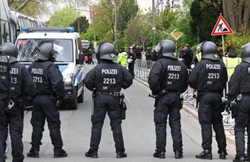 Almaniyada silahlı insidentlə bağlı məbəd ətrafında polis əməliyyatı aparılıb