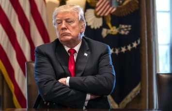 Tramp Oval kabinetdə İrana qarşı belə sərt danışmır- öz gələcəyi üçün gerçəkdən qorxur...- 