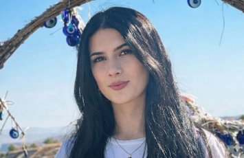 “İdrak” liseyində güllələnən müəllim həmin şagirdi bağışladı