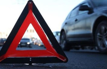 Pirallahıda avtomobil piyadanı vuraraq öldürüb