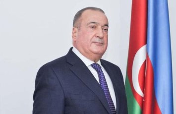 Eldar Quliyev yenidən Ağsaqqallar Şurasının sədri seçildi