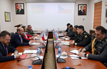 Azərbaycan və Çexiya Müdafiə nazirlikləri arasında hərbi əməkdaşlıq planı imzalandı - FOTO