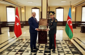 Türkiyənin Milli Müdafiə Universitetinin rektor müavini Naxçıvanda olub - FOTO