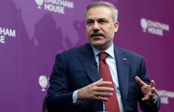 Хакан Фидан озвучил два сценария по Ормузскому проливу